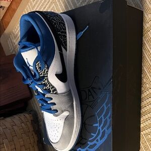 Jordan Air Jordan 1 Low SE White/Blue-Black Sneakers